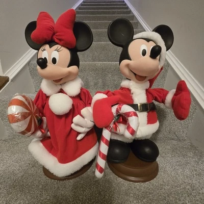 Santa’s Best Holiday Animation Mickey & Minnie Mouse Mickey Unlimited - Image 1 of 4