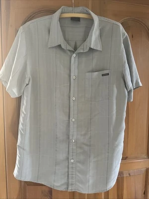 Vintage  Oakley  Men’s Button-Down Short Sleeve Shirt Size Large ￼￼ - Image 1 of 4