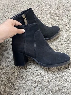 Botas Chelsea Russell & Bromley de Gamuza Negras 38 Casi Nuevas Tacón de 7,5 cm Foto 1 de 4