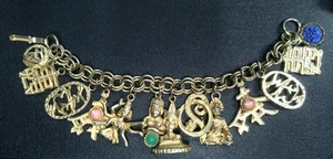 Vintage goldfarbenes buddhistisches Thema Bettelarmband 7" - Bild 1 von 2