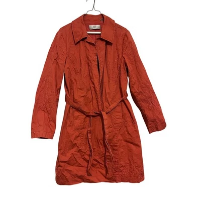 Gabardina para mujer DKNY coral bordada talla 14 Foto 1 de 4