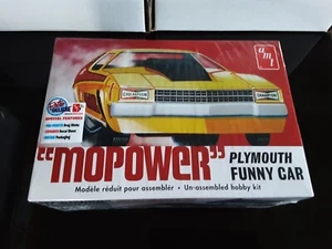 AMT RETRO DELUXE "MOPOWER" PLYMOUTH FUNNY CAR MODEL KIT FACTORY SEALED - Picture 1 of 5