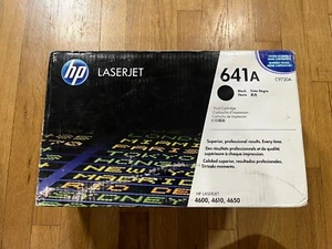 HP C9720A 641a Black Genuine Toner Cartridge NEW Sealed - Picture 1 of 2