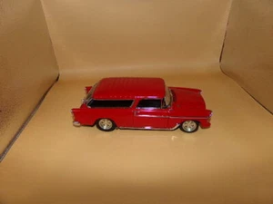 DANBURY MINT 1955 CHEVY NOMAD STREET MACHINE  RED 1/24 SCALE SHARP! - Picture 1 of 4
