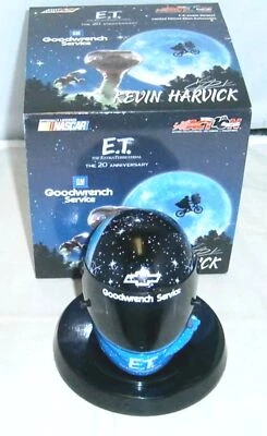 1:4 ACTION REPLICA HELMET 2002 #29 GM GOODWRENCH E.T. 20TH KEVIN HARVICK NIB - Image 1 of 4