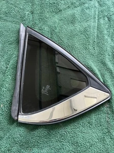 2017-2024 CX-5 Quarter Glass OEM# KB7W-62-950A (Driver’s Side) - Bild 1 von 4