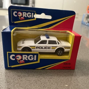 CORGI 90470 'JAGUAR XJ6 / XJ40 POLICE CAR'. 1:64. JUNIORS. MIB/BOXED - Picture 1 of 7