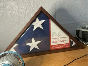 Studio Decor Commemorative FLAG DISPLAY CASE - Fits 3ft X 5ft Flag -￼ Brown- - Picture 1 of 3