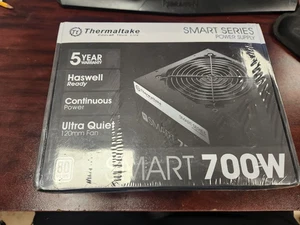Zasilacz Thermaltake Smart Series 700W - Zdjęcie 1 z 2