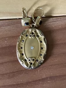 Antique CQR Locket in an oval shape 1.75x1.25”. - Picture 1 of 14
