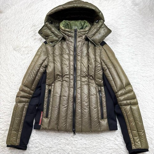 Piumino Prada 13Aw con cappuccio kaki uomo taglia L usatotico autenti ottimo+e