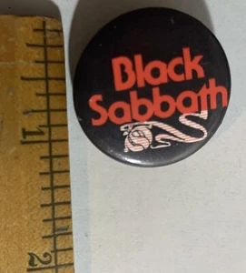 BLACK SABBATH Band 1 1/4" Pin Pinback Button Anstecker 80er Jahre - Bild 1 von 2