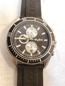 Orologio Uomo Michael Kors JetMaster Cronografo Quadrante Nero/Silicone MK8355 Nuovo senza scatola - Foto 1 di 6