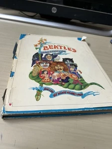 Beatles Illustrated Lyrics, Hardcover Edition, 1st American Edition, 1969 - Bild 1 von 8