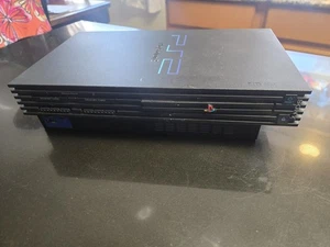 Sony PlayStation 2 PS2 Console Fat SCPH-39001 -  FOR PARTS - Picture 1 of 8