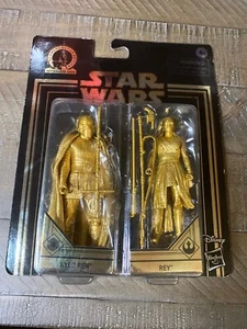 STAR WARS 3.75" SKYWALKER SAGA Commemorative Edition kylo ren and rey 2017 New - Picture 1 of 2