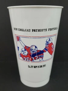 Vintage New England Patriots Plastik Trinkbecher NFL Sweetheart Get Up For It!  - Bild 1 von 6