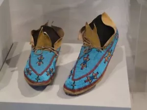 Old American Style Suede Leather Handmade Beaded Moccasins HBM224 - Picture 1 of 3