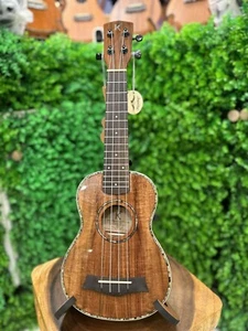 Kamehameha Ukulele KMS-15 Soprano Acacia High Gloss - Picture 1 of 10