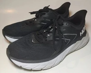 Hoka One One Womens Arahi 5 1115012 BWHT Black Running Shoes Size 7D - Picture 1 of 9