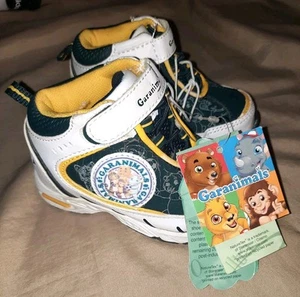 NWT Garanimals Baby Boys' Infant's Athletic Lightweight Shoe Sneakers Sz 5 - Picture 1 of 7