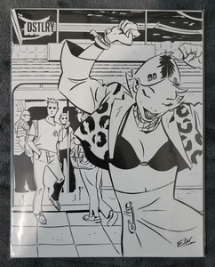 DSTLRY City Beneath Her Feet Variant Cover I (Digital Owner Benefit Cover) - Picture 1 of 2