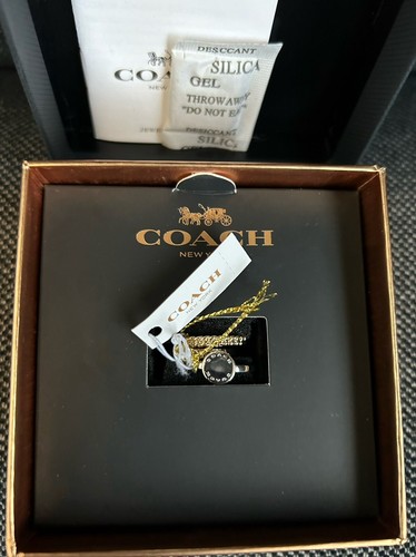 COACH Set di anelli da allenatore nuovo con etichette oro e argento F54898 taglia 6