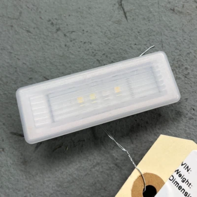 14-19 BMW GT 328XI 330XI 335XI 340XI FRONT LEFT OR RIGHT FOOTWELL LED LIGHT 1PCS - Image 1 of 4