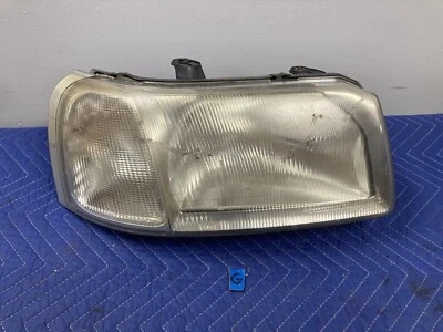 1998-2005 Land Rover Freelander Right Headlight Assembly RH Front OEM #3033M - Image 1 of 4
