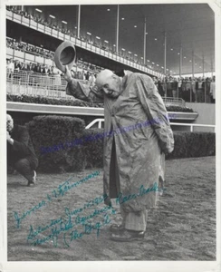 Sunny Jim Fitzsimmons signed photograph 8" x 10" - legendary horse trainer - Picture 1 of 2
