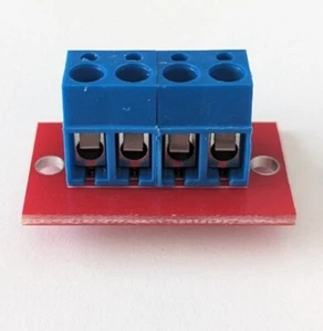 Red Power Distribution Board for DC, DCC and AC Wiring 4 way connector - Picture 1 of 4