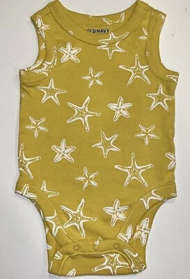Body de bebé Old Navy talla 6-12 meses sin mangas amarillo estrella de mar playa niños Foto 1 de 4