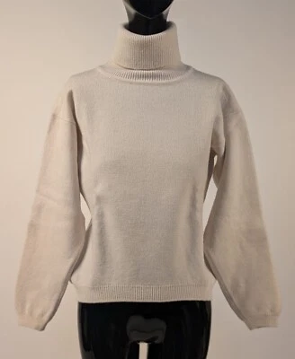 VINTAGE DESIGNER WHITE WOOL TURTLE NECK SWEATER MADE IN ITALY - Image 1 of 3