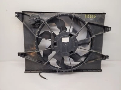 2010-2011 KIA SOUL Radiator Fan Motor Fan Assembly 253802K100 - Image 1 of 4