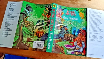 Terry Pratchett WYRD SISTERS [1988 1st edition/3rd Imp] Nr Fine Dust-Jacket only - Image 1 of 4