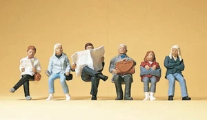 HO PREISER 10412 SIX SEATED PASSENGER FIGURES ( Including Man Reading Newspaper) - Picture 1 of 1