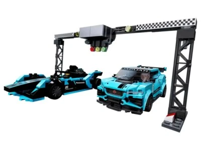 Lego Speed Champions 76898 - Formula E Panasonic Jaguar Racing & Jaguar I-Pace - Image 1 of 4