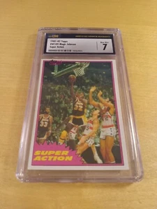 1981/82 Topps #109 West MAGIC JOHNSON (CSG 7 #C) Super Action Basketball Card. - Bild 1 von 2