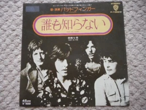 BADFINGER"KNOW ONE KNOWS/YOUR SO FINE"JAPAN RARE NICE EP&PS&CS - Picture 1 of 10