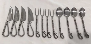 Juego de 12 cubiertos vikingos medievales forjados a mano con mango retorcido - Imagen 1 de 7