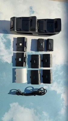 Xbox Dual Controller Charging Station For Xbox One And Series S/X (Lot) - Image 1 of 3