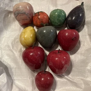 Vintage Lot alte geschnitzte italienische Alabaster Marmor Stein Obst 10 Stück. - Bild 1 von 24