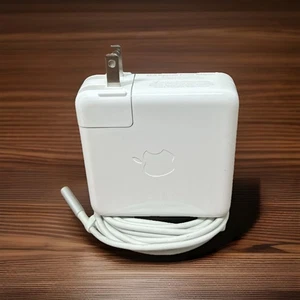 Macbook Pro 85W L-Tip MagSafe Power Adapter Charger Apple A1343 85 Watt - Picture 1 of 8