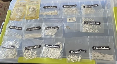 15 paquetes de hallazgos nuevos de Beadalon y alambre artístico nuevos en paquetes originales Foto 1 de 4