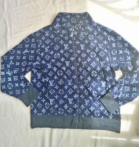 LOUIS VUITTON（LV） Pile Louis Vuitton blu taglia M Made in Italy