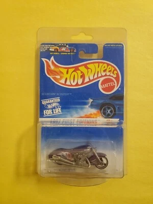 Hot Wheels 1997 First Editions 9/12, Scorchin' Scooter #519, Purple ~ NEW SEALED - Image 1 of 2