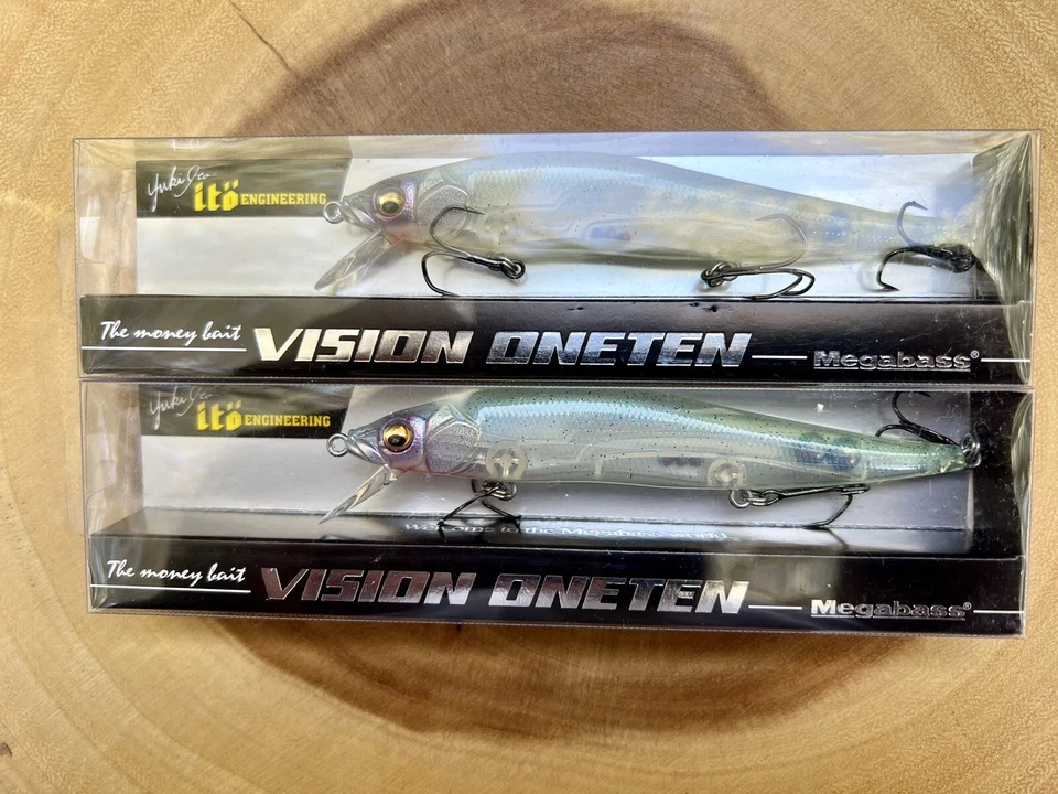 Megabass (Lote de 2) Jerkbaits Suspendentes Ito Vision Oneten, ¡Envío Gratis! ¡NUEVO CON ETIQUETAS! Foto 1 de 4
