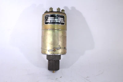 SYNCHRO START SPEED SENSITIVE SWITCH SA-569-D GO-2 TRIP SPEED 300-1080 NOS - Image 1 of 4
