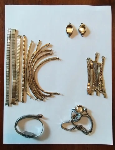 (120 GRAMS) SCRAP 10K GOLD FILLED AND ROLLED GOLD PLATE WATCH BAND/CASE LOT Cover