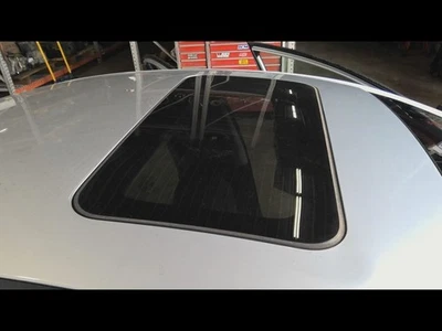 (LOCAL PICKUP ONLY) Roof Glass Only Sedan Fits 11-16 ELANTRA 702276 Foto 1 de 4